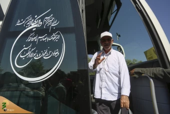 بازگشت زمینی حجاج به ایران مقتدر 4