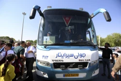 بازگشت زمینی حجاج به ایران مقتدر 35