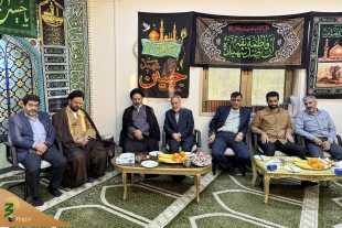 حجت الاسلام والمسلمین نواب در جمع اعضای کنسولگری ایران در جده عنوان کرد:
ایثار و همدلی، از جمله ویژگی‌های شیعیان است 6