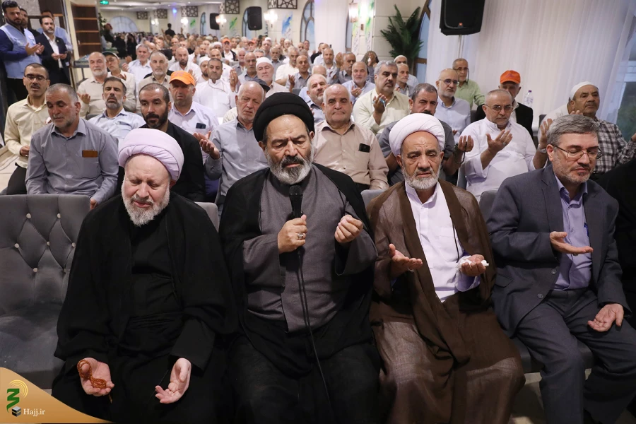 سرپرست حجاح ایرانی خانه خدا:
زائران سرزمین وحی پاسدار ارزش‌های معنوی خود باشند 13
