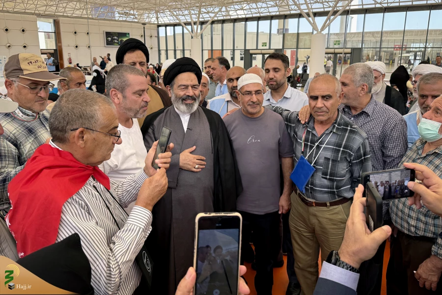 بازدید سرپرست حجاح ایرانی از فرودگاه جده و بدرقه زائران ایرانی 19