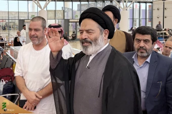 بازدید سرپرست حجاح ایرانی از فرودگاه جده و بدرقه زائران ایرانی 23