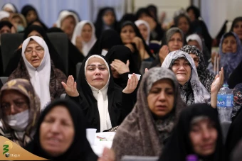  مراسم دعای کمیل حجاج ایرانی در مدینه منوره 3