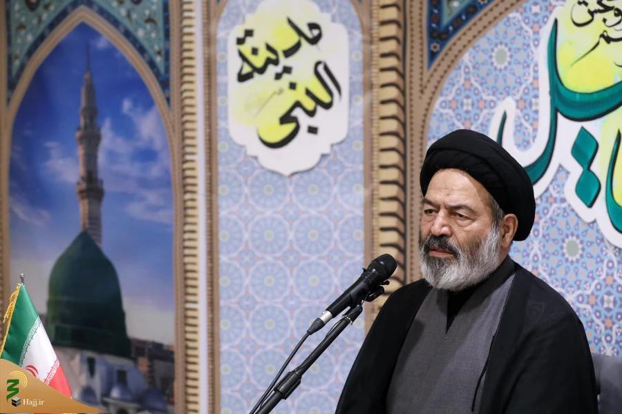  مراسم دعای کمیل حجاج ایرانی در مدینه منوره 9