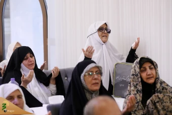  مراسم دعای کمیل حجاج ایرانی در مدینه منوره 14