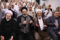  مراسم دعای کمیل حجاج ایرانی در مدینه منوره 29