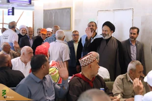 در بازدید از هتل محل اسکان حجاج ایرانی در مدینه عنوان شد:
در صورت رفع محدودیت‌های پروازها، حجاج به استان‌های خود باز خواهند گشت 3