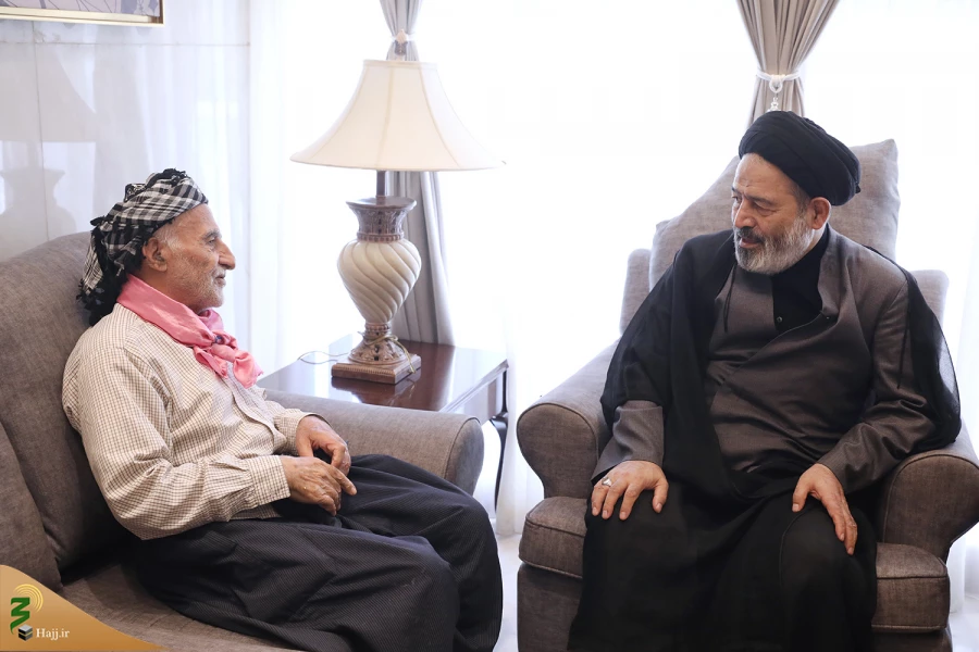 در بازدید از هتل محل اسکان حجاج ایرانی در مدینه عنوان شد:
در صورت رفع محدودیت‌های پروازها، حجاج به استان‌های خود باز خواهند گشت 5