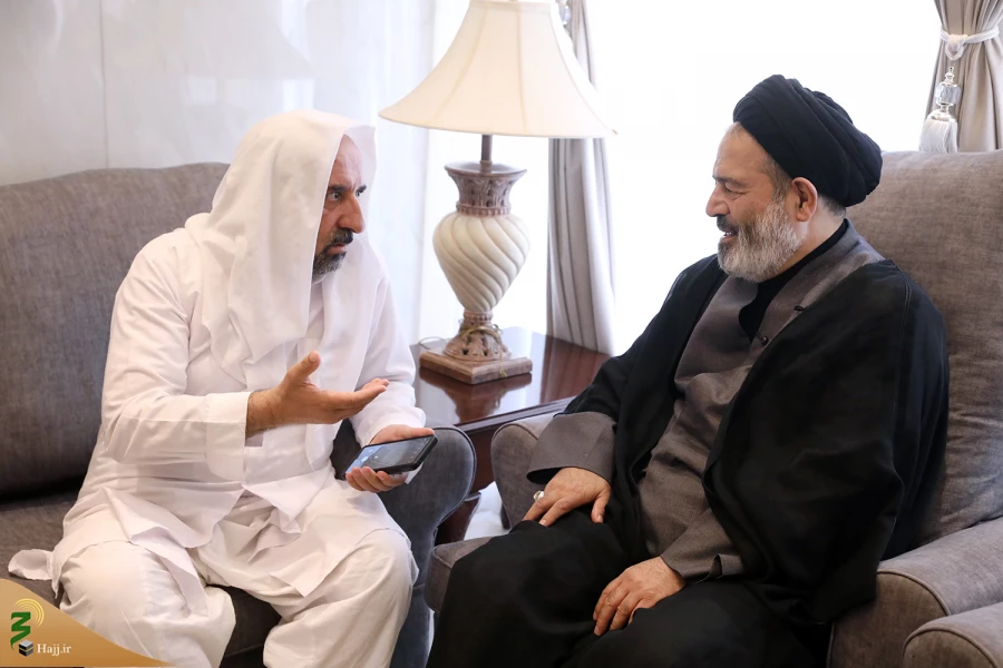 در بازدید از هتل محل اسکان حجاج ایرانی در مدینه عنوان شد:
در صورت رفع محدودیت‌های پروازها، حجاج به استان‌های خود باز خواهند گشت 7