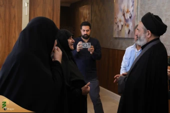 دیدار صمیمی سرپرست حجاج ایرانی با زائران کشورمان 28