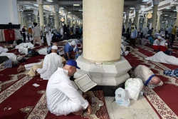 
مسجد خیف
 15
