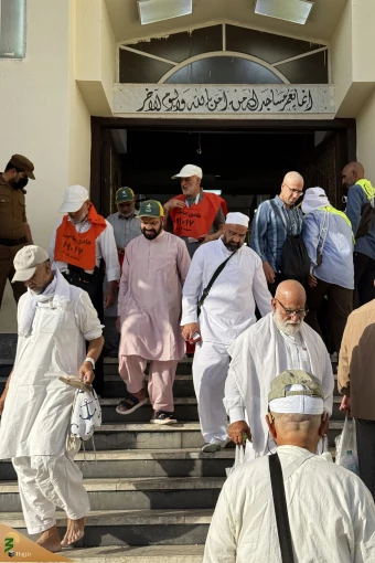 
مسجد خیف
 18