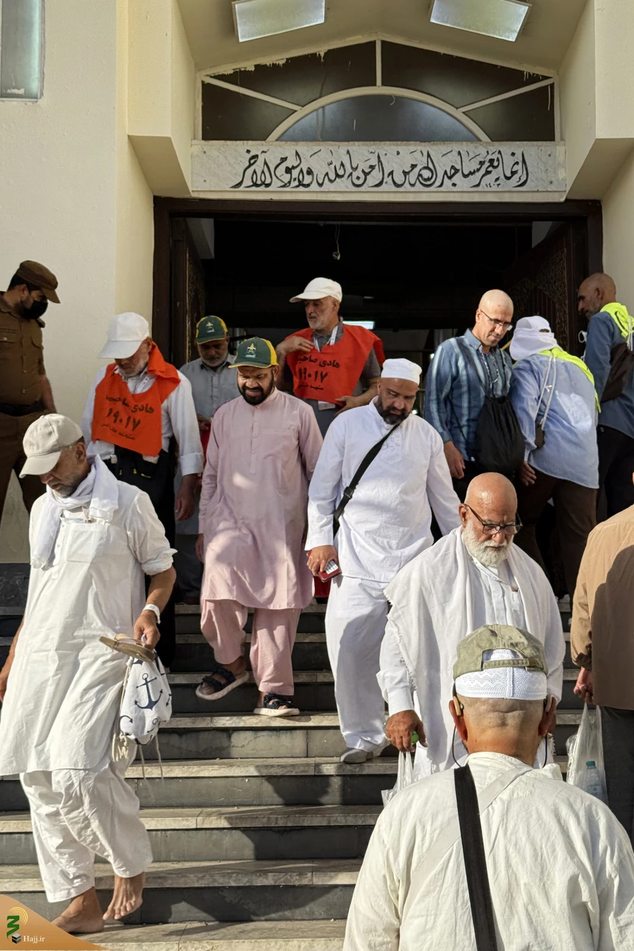 
مسجد خیف
 18