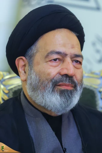 بازگشت نماینده ولی‌فقیه در امور حج و زیارت به ایران مقتدر 17