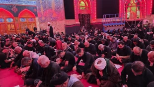 برگزاری دعای ندبه در خیمه گاه حسینی علیه السلام 8 محرم 1404 ه.ش 3