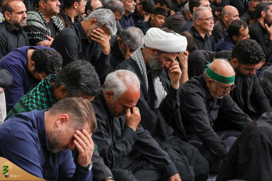 آخرین شب مراسم عزاداری محرم ۱۴۴۷ در حسینیه امام خمینی 29