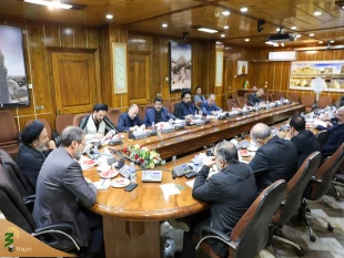 At the first meeting of the Planning and Coordination Council of Supreme Leader Hajj Mission and Hajj organization after the hajj 1404:  
Unprecedented reduction in departure flight delays
 3