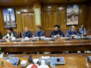 At the first meeting of the Planning and Coordination Council of Supreme Leader Hajj Mission and Hajj organization after the hajj 1404:  
Unprecedented reduction in departure flight delays
 4