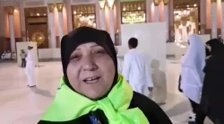 گفت و گو با زائران ایرانی در حرم رسول الله(ص)