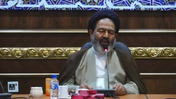 سرپرست حجاج ایرانی خطاب به اعضای کاروان نور:

با قرآن زندگی کنید 17