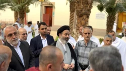دیدار حجت الاسلام نواب با زائران ایرانی در میقات شجره