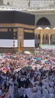 هزاران زائر با وجود گرمای شدید به مسجدالحرام مشرف شدند+فیلم 2