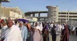 گفتگوی تصویری با تعدادی از حجاج  در رمی جمرات + فیلم 2