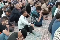 امام رضا علیه السلام: امام ستارۀ هدایت‌گر در تاریکی‌های گمراه کننده است 8