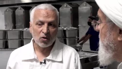 بازدید مسئول دفتر نمایندگی بعثه مقام معظم رهبری از آشپزخانه زین 2
