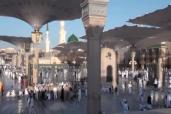 از چشم دوربین - 8

خداحافظ ای سجده گاه رسول + فیلم 2
