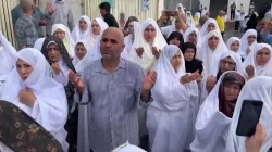 چشم های بارانی در زیر آسمان منا عاشقانه با خدای خود راز و نیاز کردند+ گزارش تصویری وفیلم 2