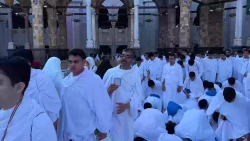حس و حال ورود دانش‌آموزان عمره‌گزار به مسجدالحرام 3