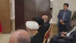 نماینده ولی فقیه در امور حج و زیارت  در جمع خادمان حج 1404:
در تزاحم بین خدمت و زیارت، اولویت با خدمت است 5