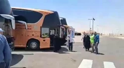 اولین گروه حجاج ایرانی از مرز عربستان وارد عراق شدند +فیلم 2