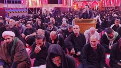 برگزاری دعای ندبه در خیمه گاه حسینی علیه السلام 8 محرم 1404 ه.ش 7